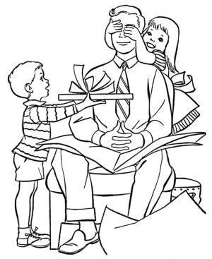 Baba ve Oğul boyama sayfası,  coloring page, Babalarına Hediyeler Veren iki çocuk, 