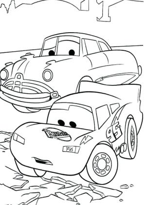 Şimşek Mcqueen boyama sayfası,  coloring page, McQueen Kırık Yola Bakıyor, 