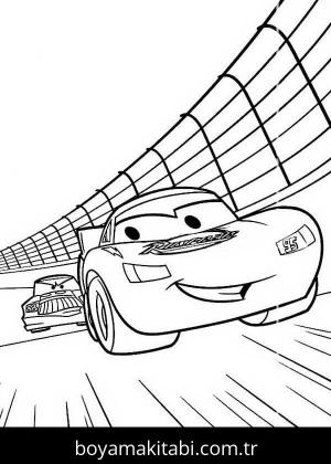 Şimşek McQueen boyama sayfası – keyifli zaman, renkli çizimler